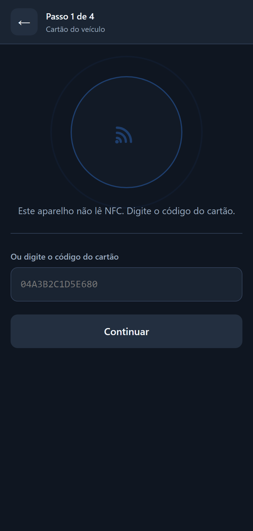 Maquineta do posto, passo 1 de 4: leitura do cartão do veículo por aproximação NFC, com opção de digitar o código do cartão manualmente.